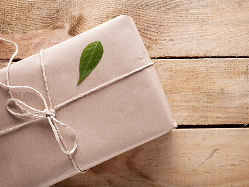 Holiday Gift Guide: Sustainable Gifts for Her - A Balanced Life Perspective